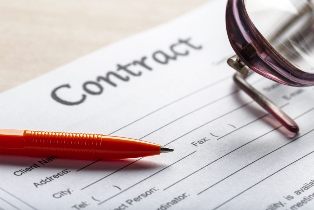 When should you seek legal advice for a contract agreement?